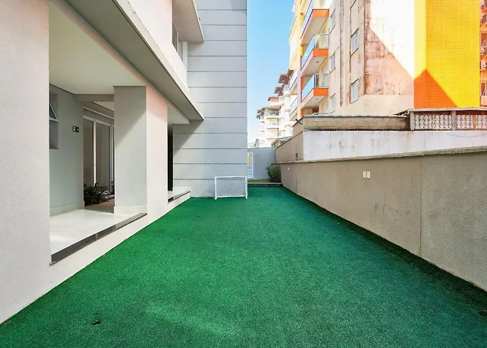 AF41: Alto Padrão, lazer completo e perto da praia